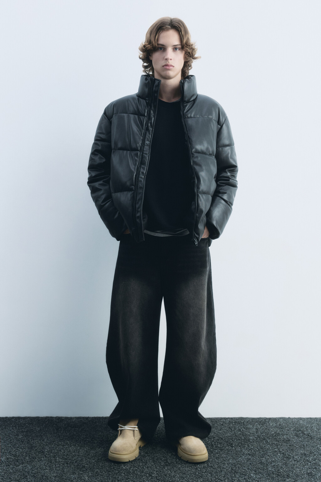 Куртка-пуховик стеганая из искусственной кожи - цвет черный - 6