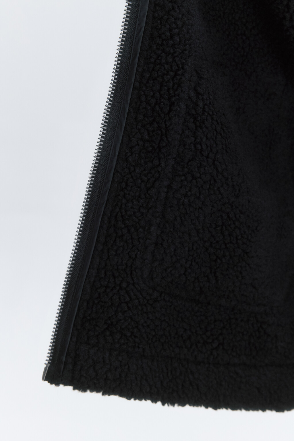 Куртка утепленная с замшевой фактурой - цвет черный - 7