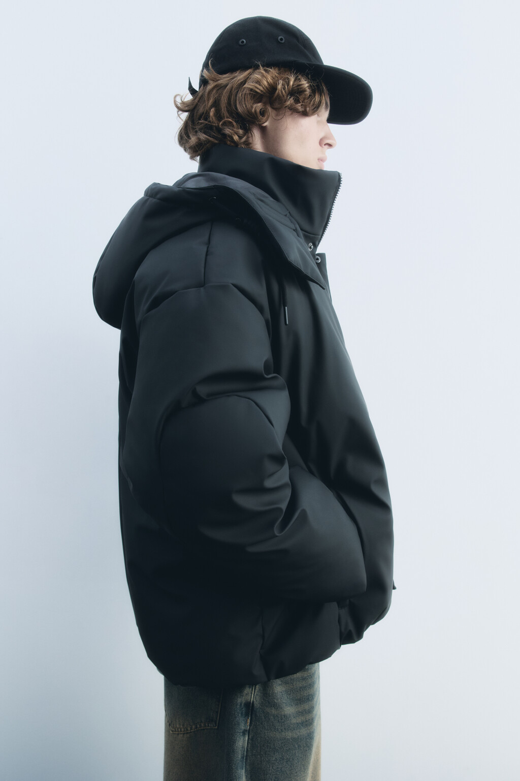 Куртка утепленная с капюшоном и влагозащитой - цвет черный - 1