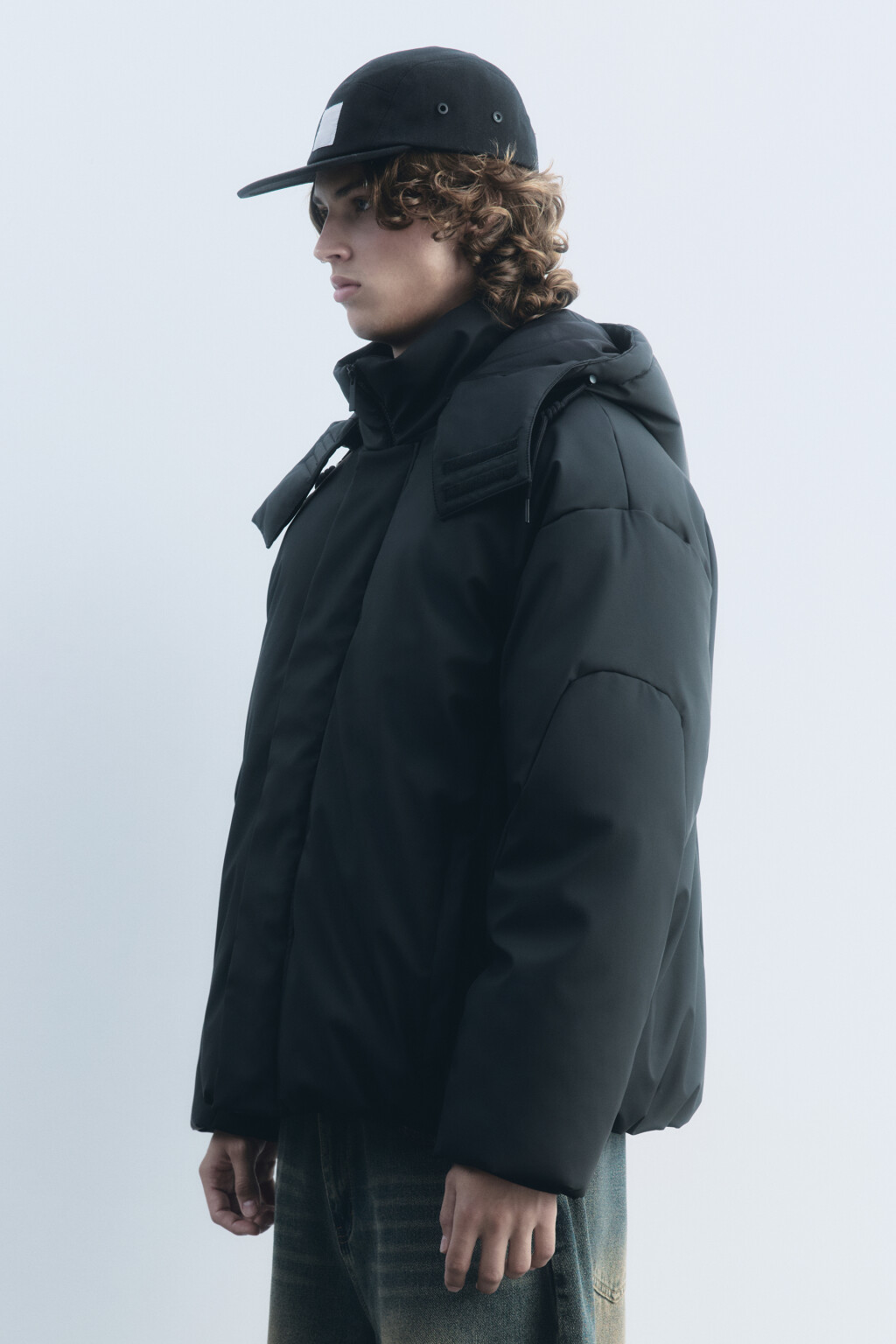 Куртка утепленная с капюшоном и влагозащитой - цвет черный - 3