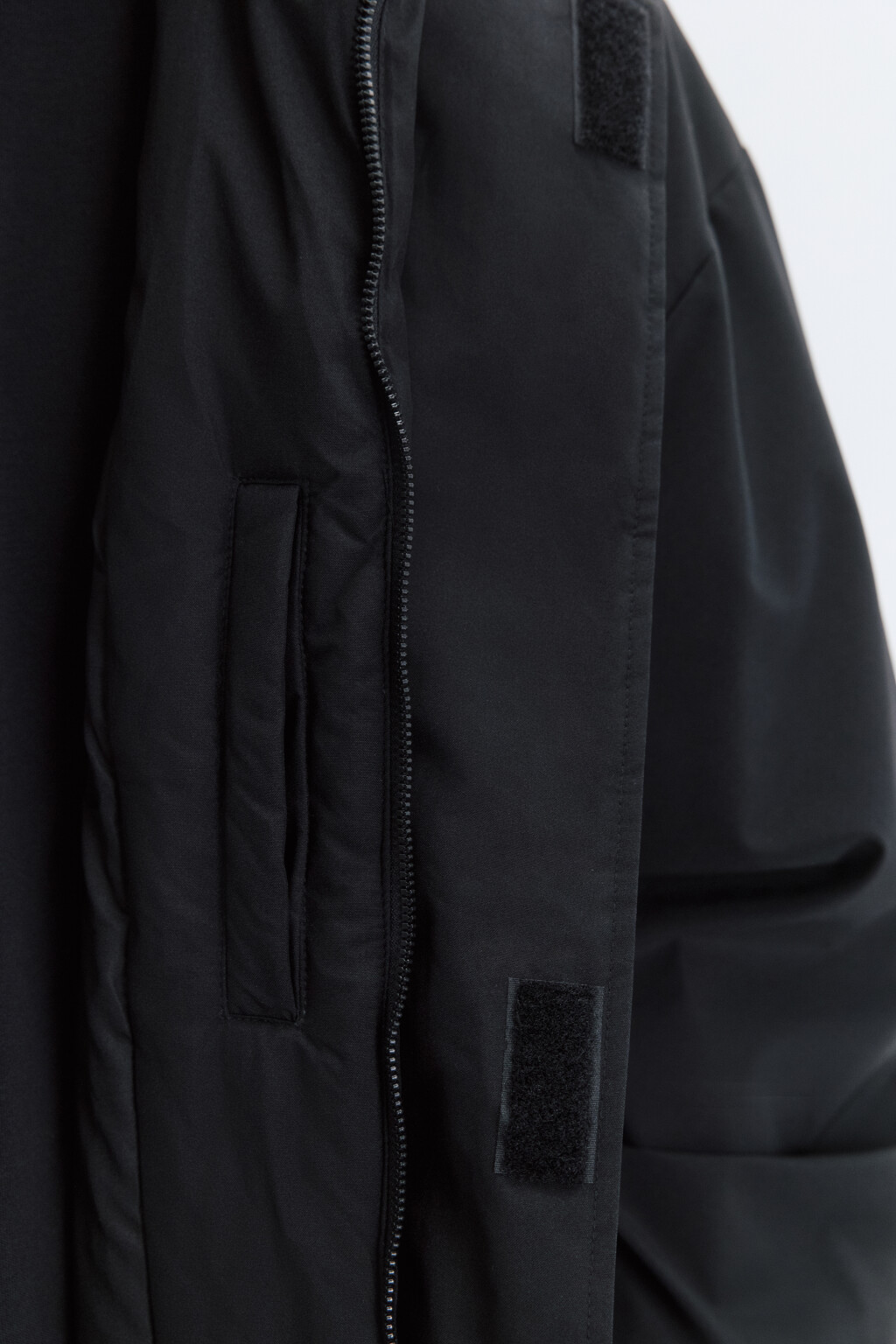 Куртка-парка длинная утепленная с капюшоном - цвет черный - 7