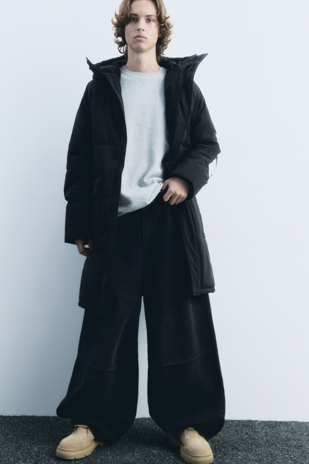 Куртка стеганая удлиненная с надписью - цвет черный - 2