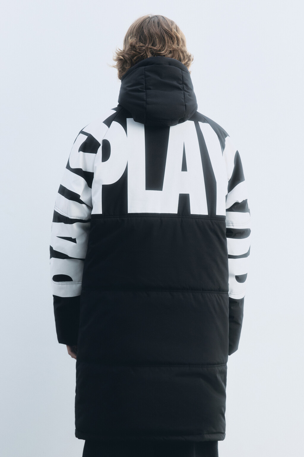 Куртка стеганая удлиненная с надписью - цвет черный - 5