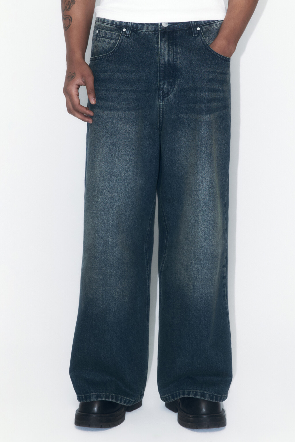 Джинсы baggy fit экстраширокие с вышивкой - цвет синий - 1