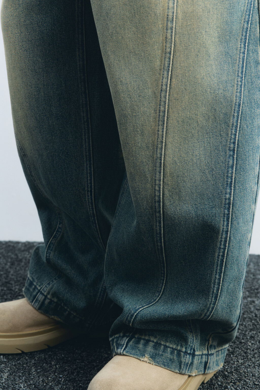 Джинсы широкие с эффектом масляной стирки - цвет голубой - 9