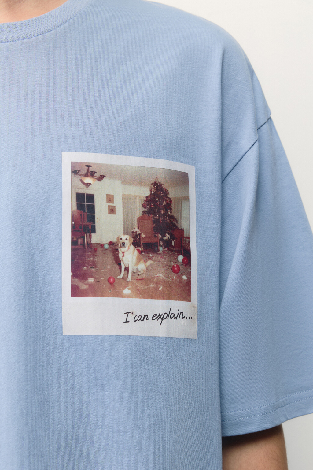 Футболка хлопковая с новогодним принтом - цвет голубой - 7