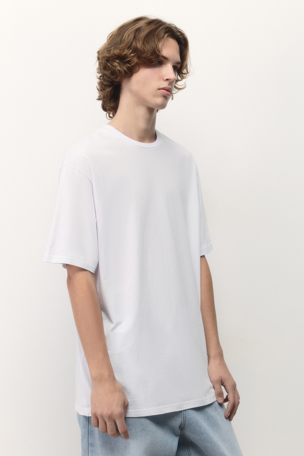 Футболка хлопковая с новогодним принтом - цвет белый - 4