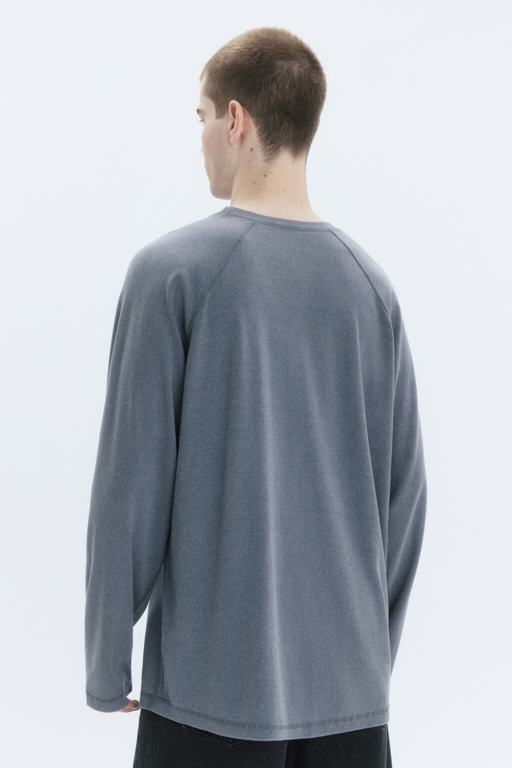 Лонгслив свободный с вареным эффектом и надписью - цвет серый - 4