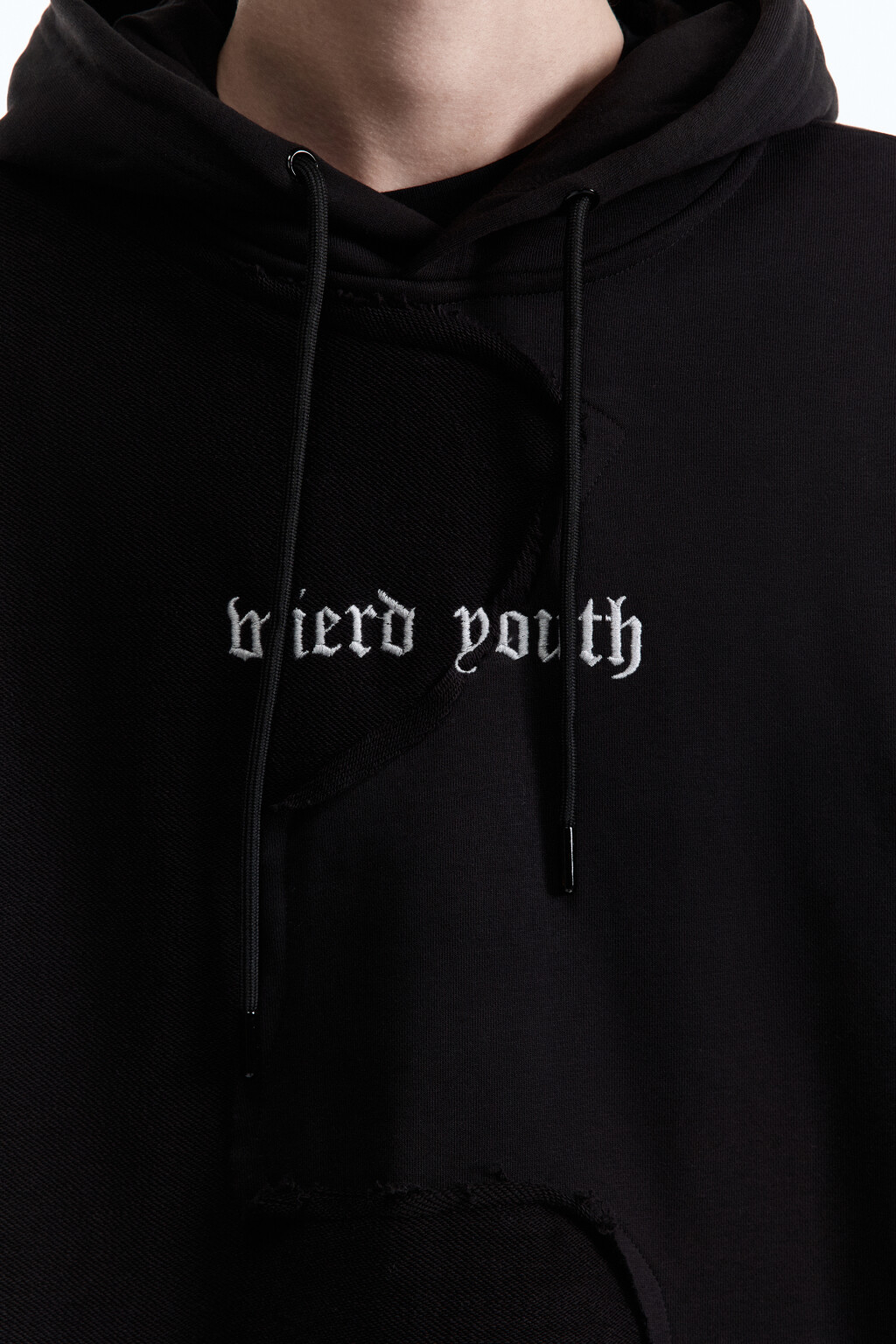 Худи oversize рваная с вышитой надписью - цвет черный - 6