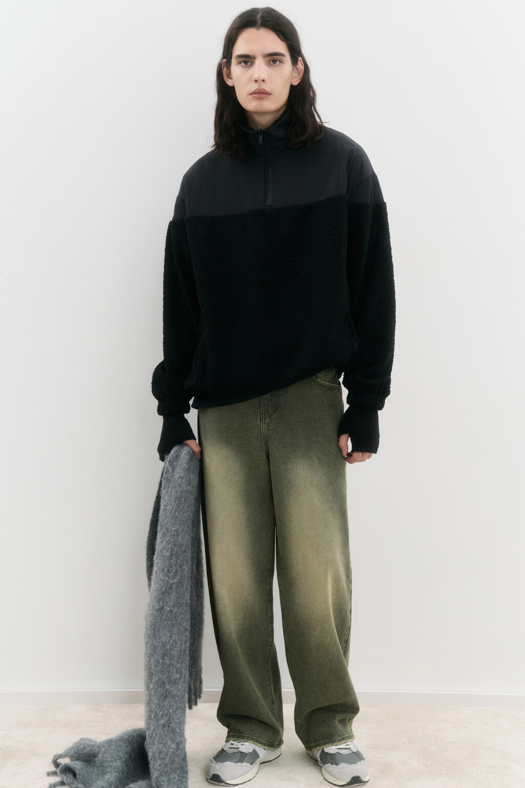 Свитшот half-zip утепленный с воротником-стойкой - цвет черный - 1