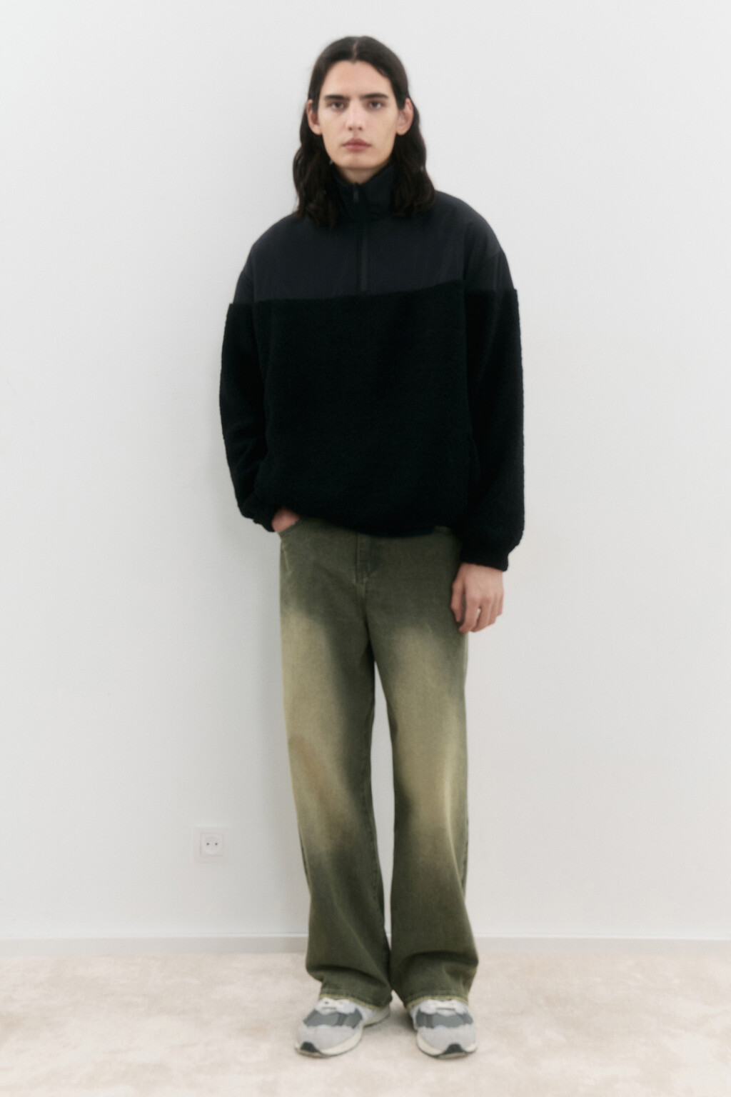 Свитшот half-zip утепленный с воротником-стойкой - цвет черный - 6