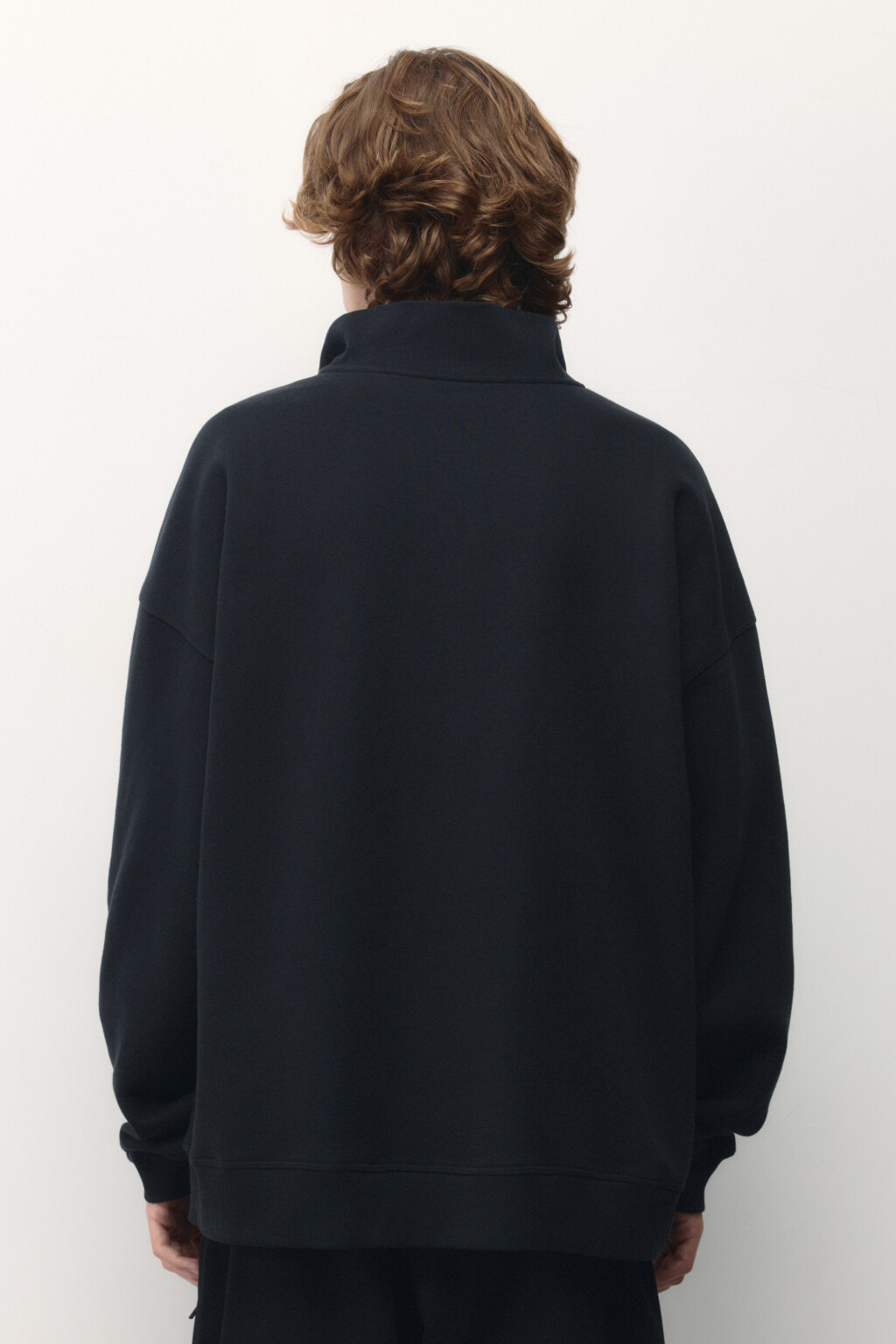 Свитшот half zip с зимним принтом - цвет черный - 6