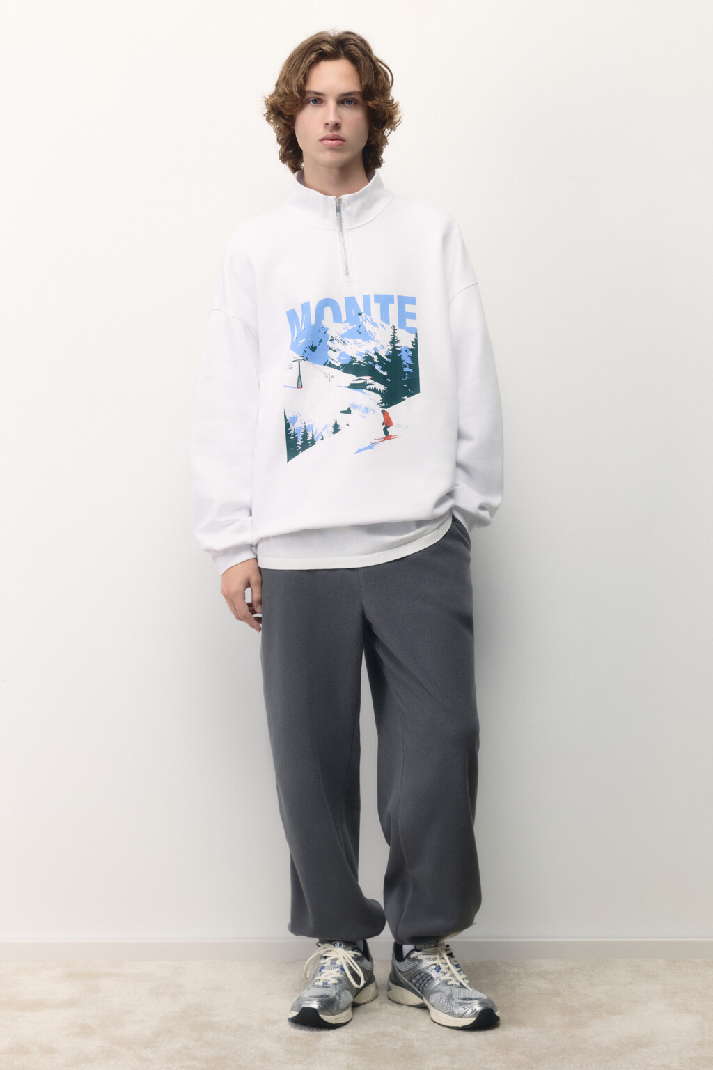 Свитшот half zip с зимним принтом - цвет белый - 5