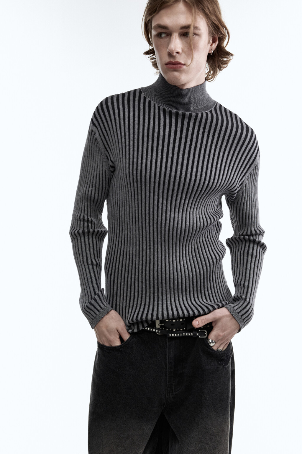 Свитер-бадлон вязаный облегающий - цвет серый - 1