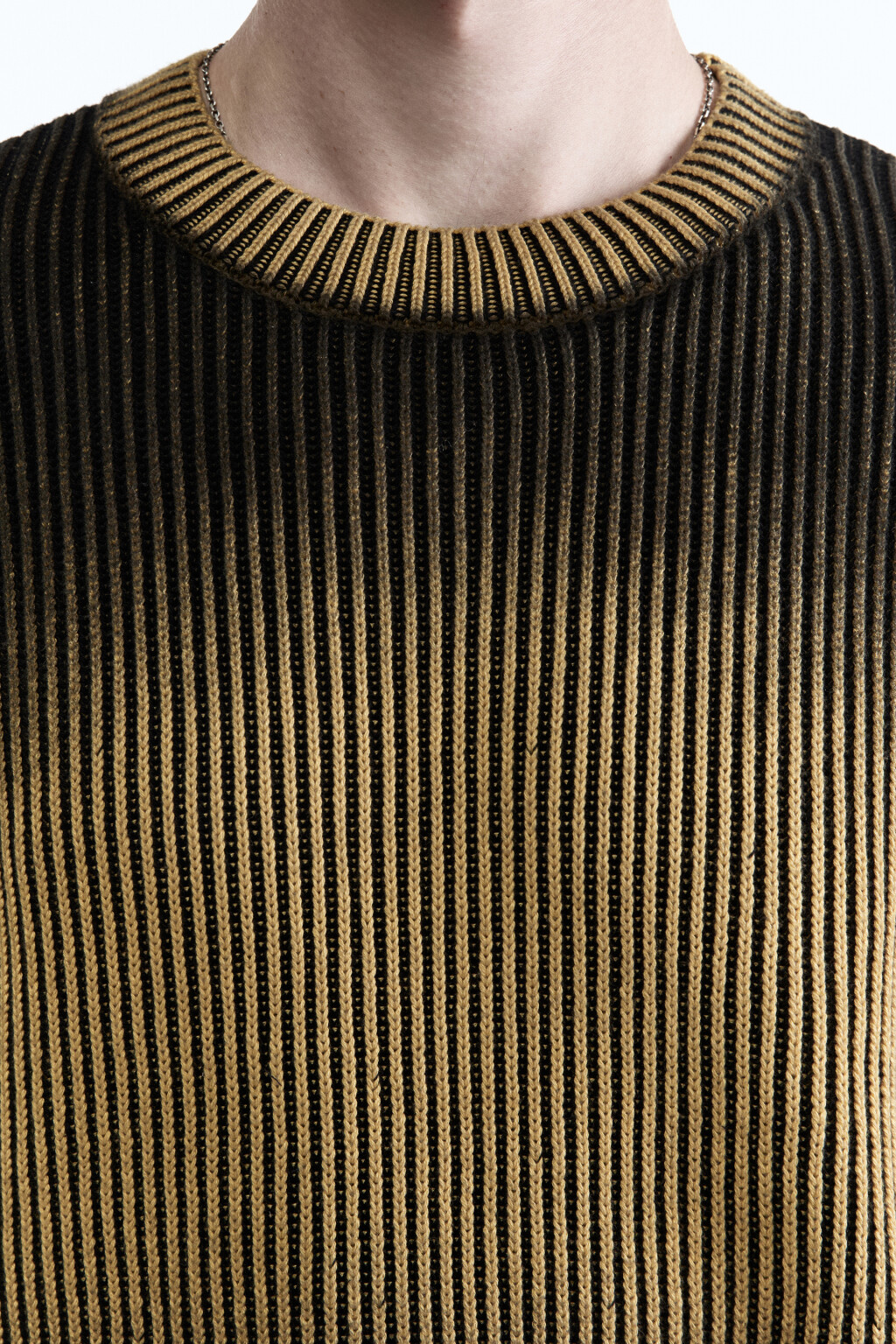 Джемпер вязаный с абстрактными полосками - цвет желтый - 7