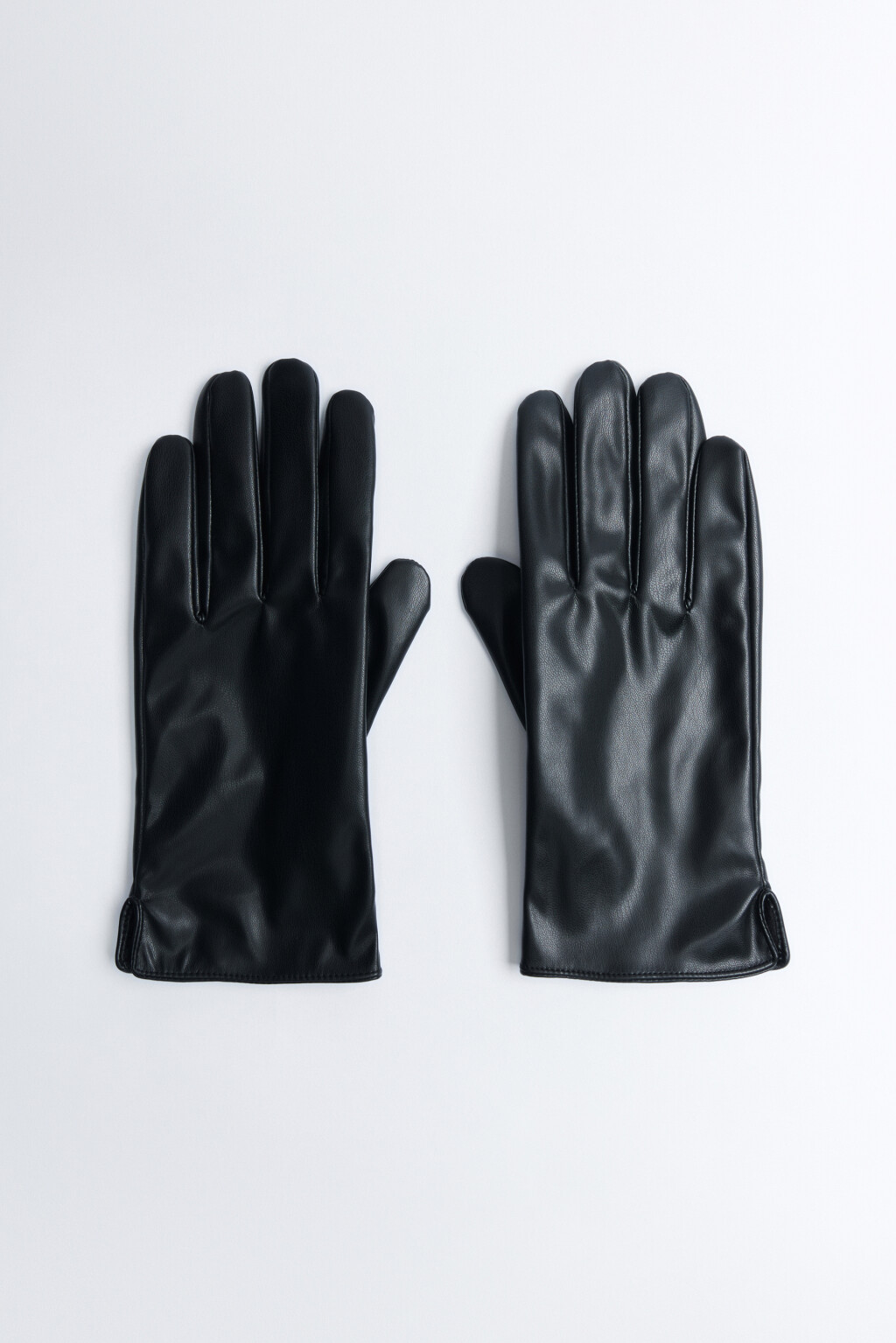 Перчатки из искусственной кожи утепленные - цвет черный - 3