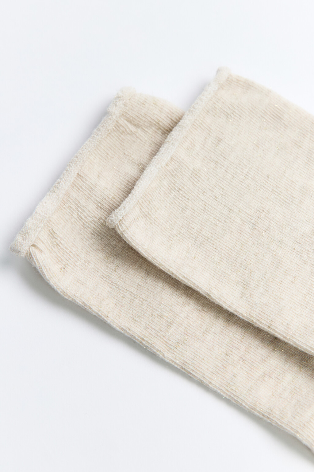 Носки короткие хлопковые с люрексом - цвет бежевый - 2