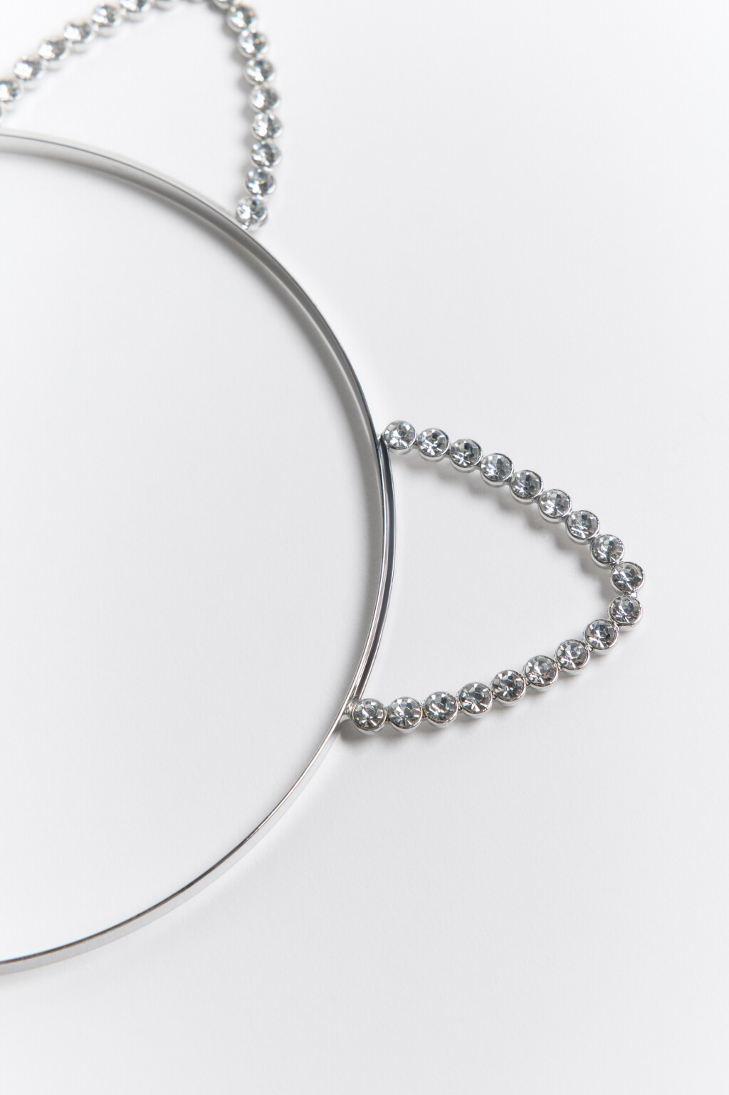 Ободок серебристый с ушками и стразами - цвет серый - 3