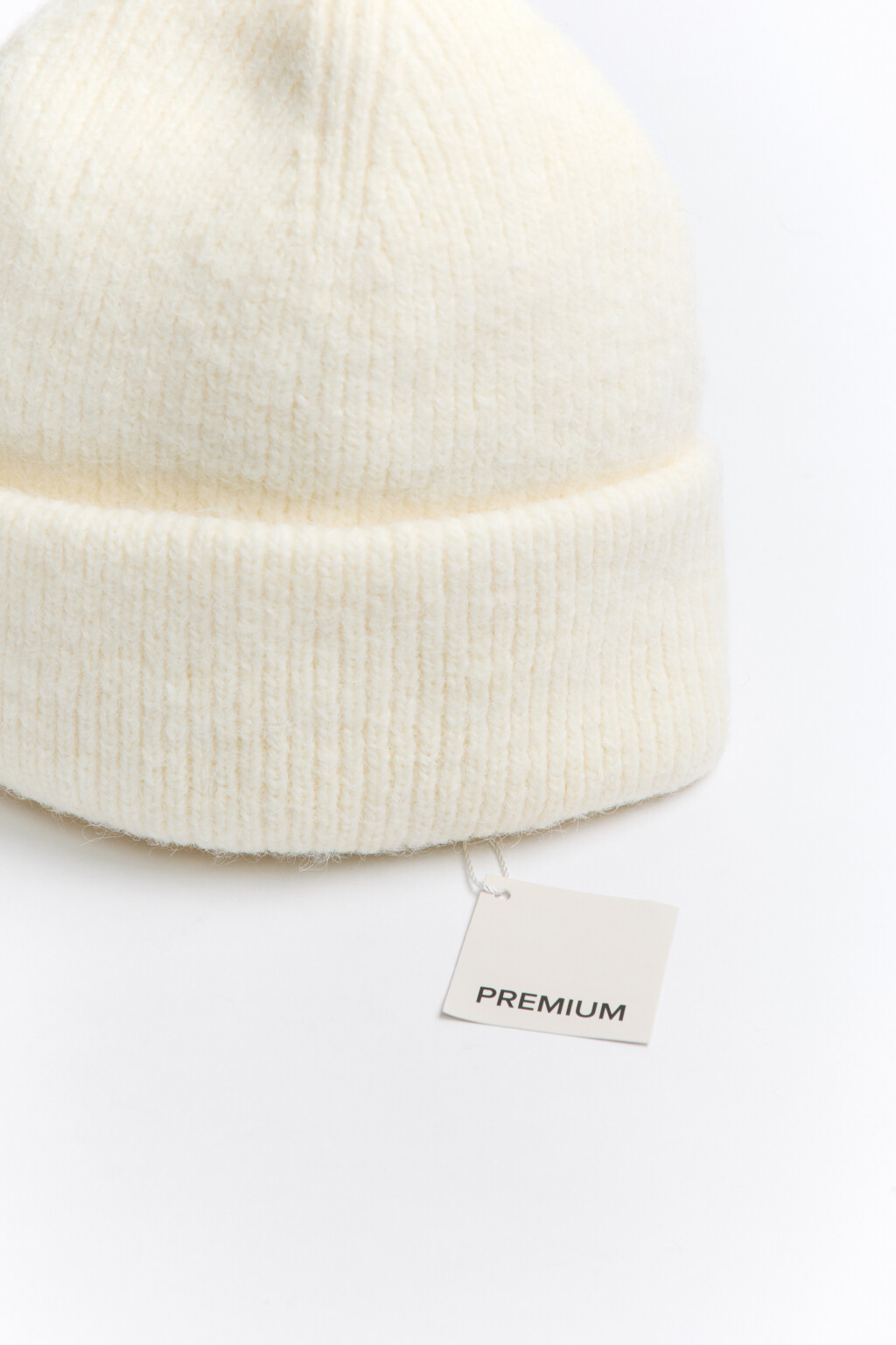 Шапка-бини вязаная с шерстью - цвет молочный - 2