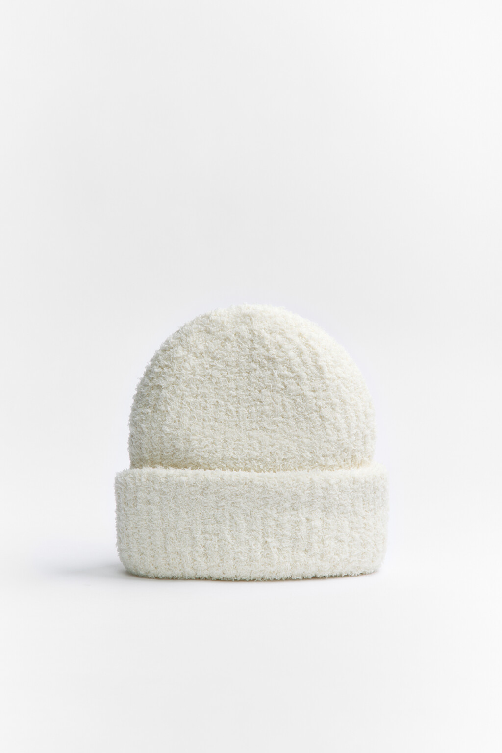 Шапка-бини вязаная короткая - цвет молочный - 1