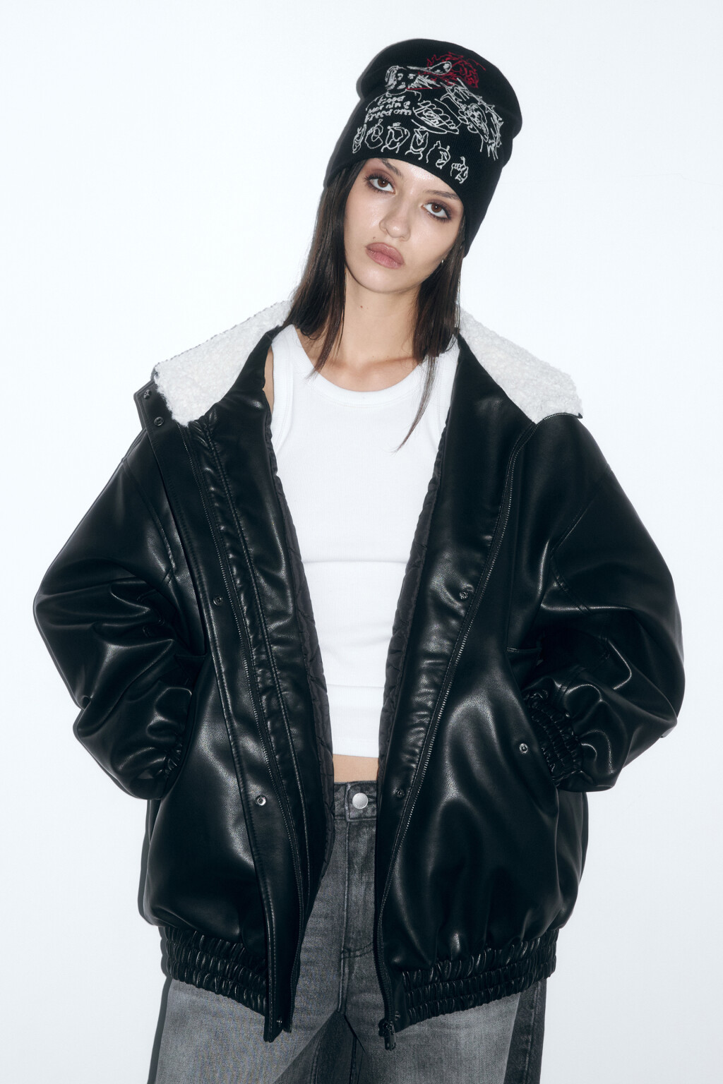 Шапка-бини с вышитым принтом - цвет черный - 5