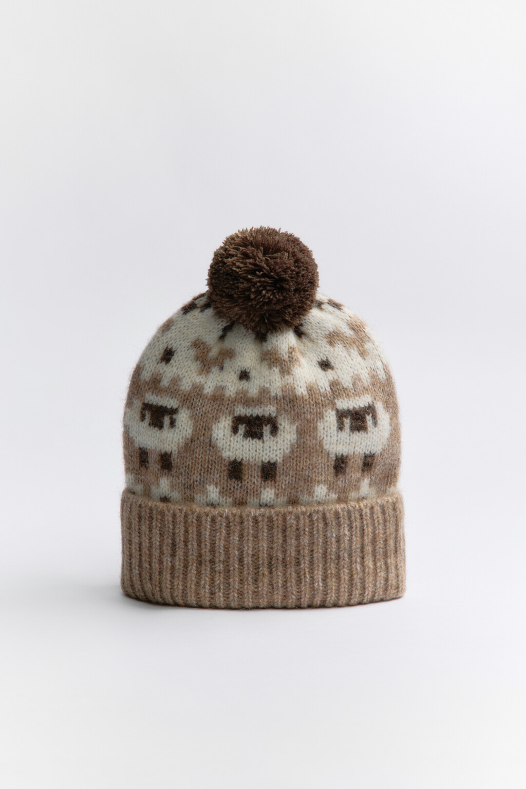 Шапка вязаная с помпоном и принтом - цвет бежевый - 1