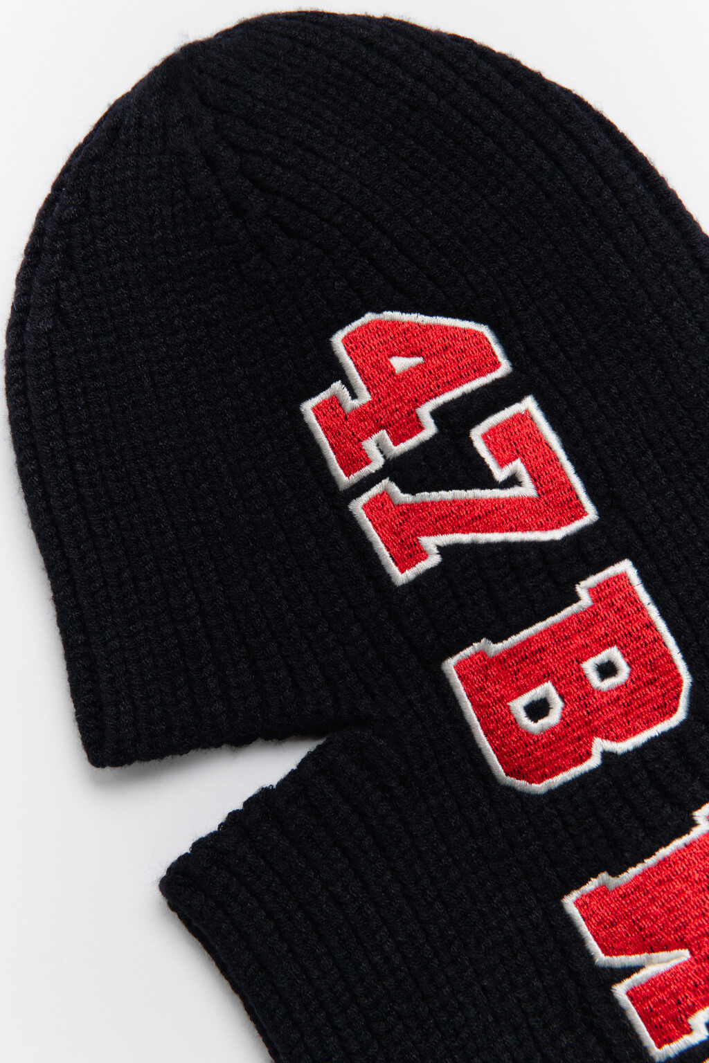 Балаклава вязаная с вышитой надписью - цвет бежевый - 2