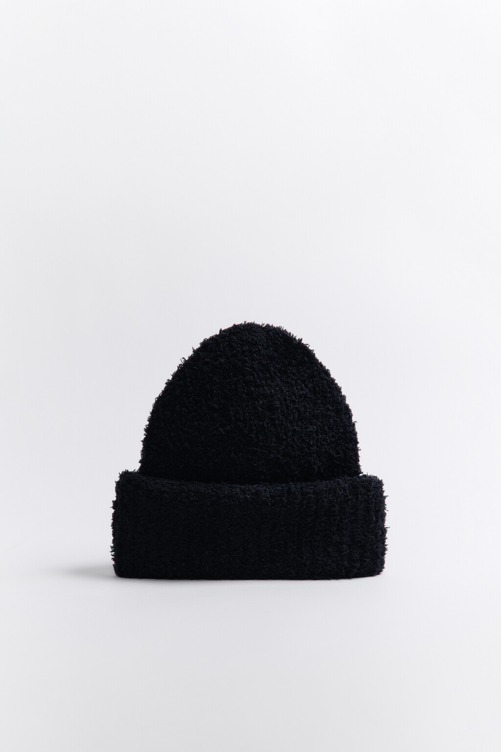 Шапка-бини махровая в рубчик - цвет черный - 1