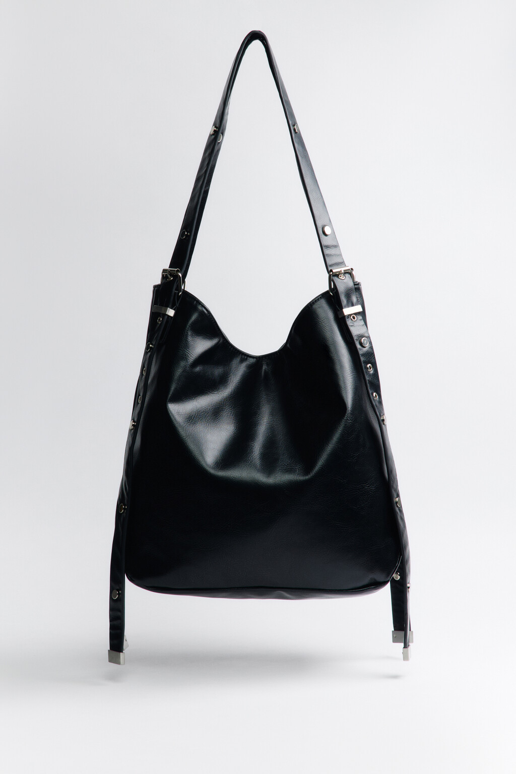 Сумка-тоут с металлическими заклепками - цвет черный - 2