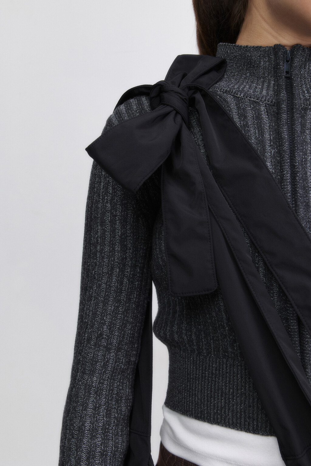 Сумка-тоут на плечо с бантом - цвет черный - 7