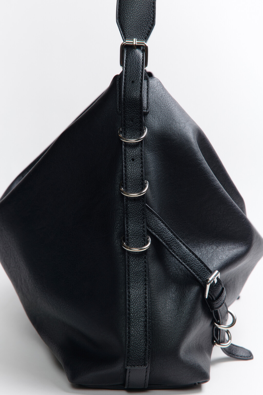 Сумка-тоут с декоративными ремешками - цвет черный - 4
