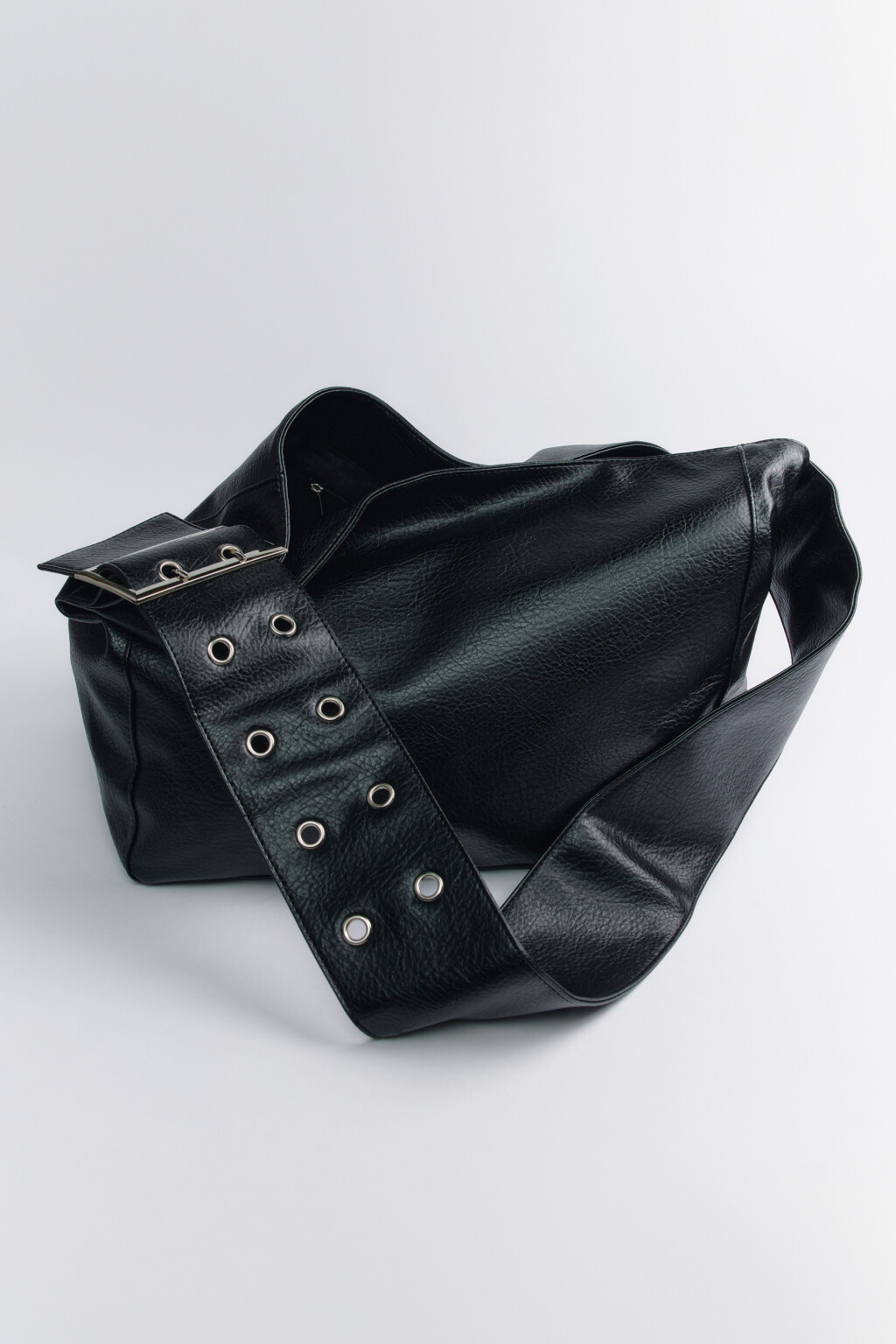 Сумка-тоут с широким ремнем на плечо - цвет черный - 1