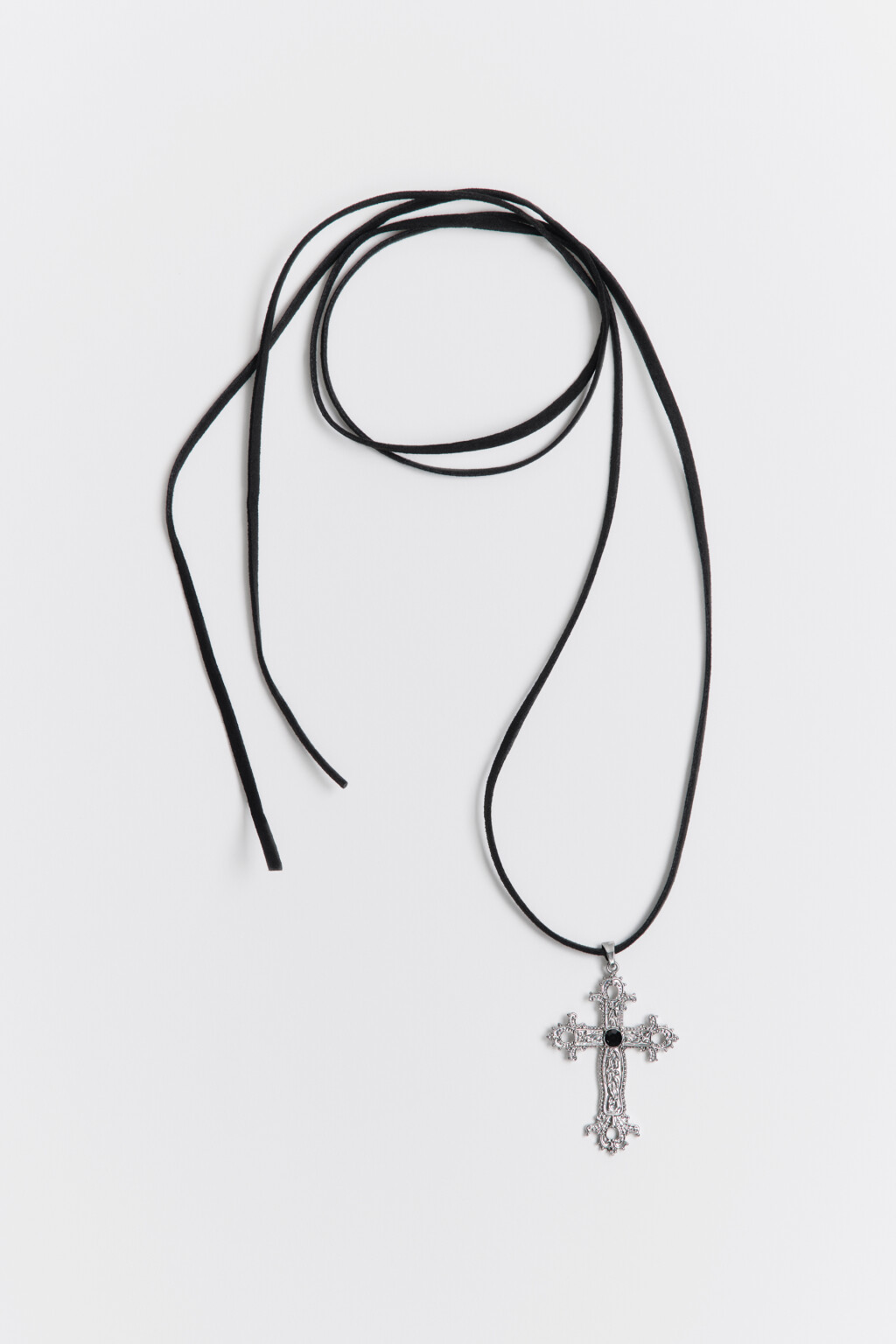 Колье-шнурок с подвеской в виде креста - цвет серый - 1