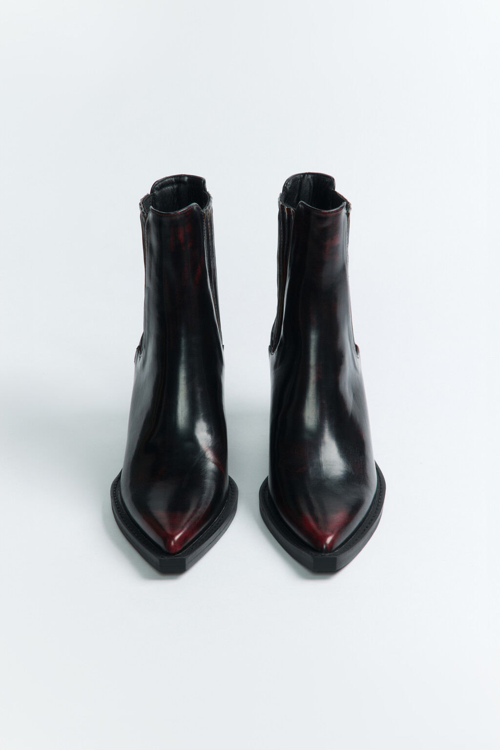 Ботинки-казаки со скошенным каблуком - цвет бордовый - 2