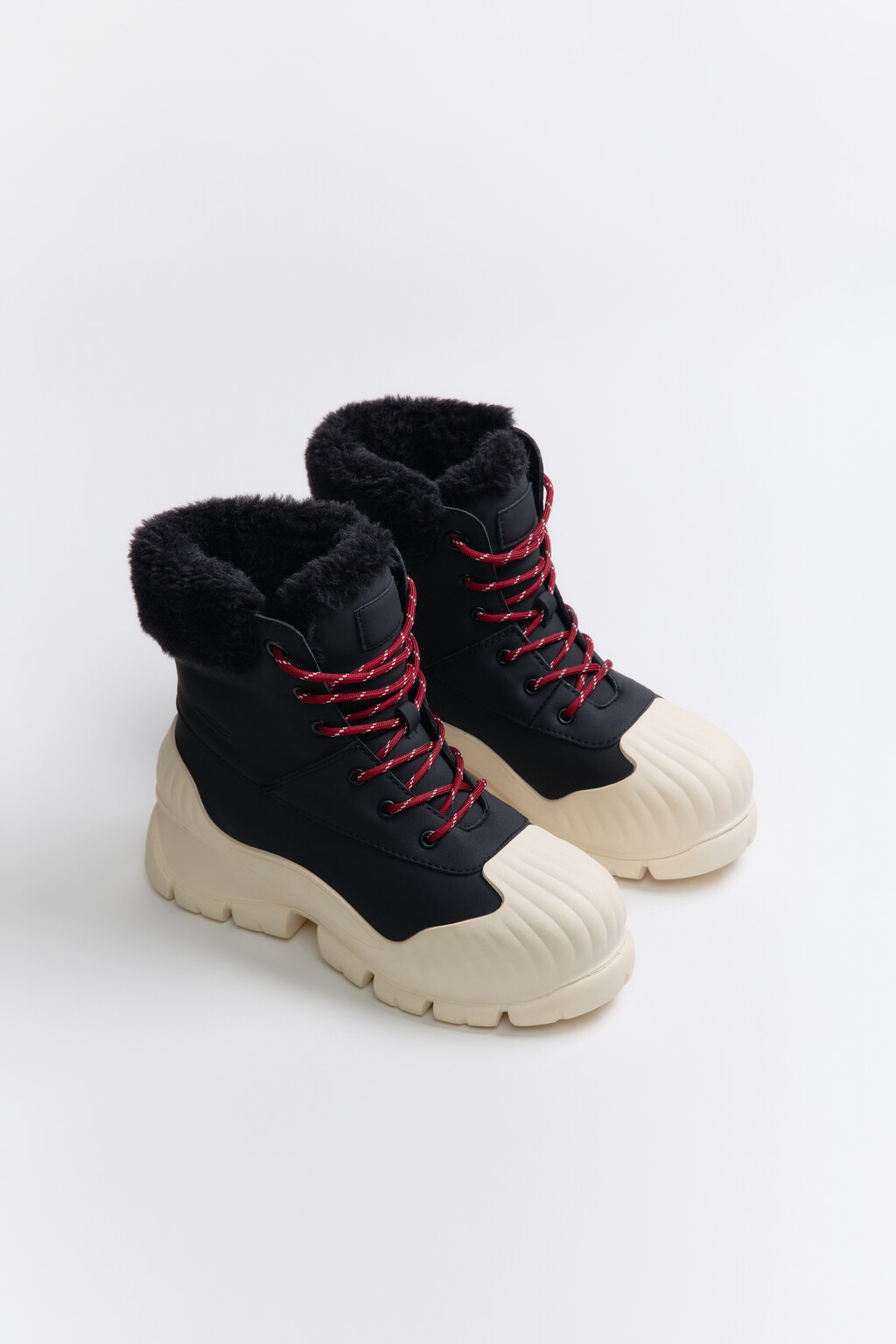 Ботинки зимние с теплой подкладкой - цвет черный - 3