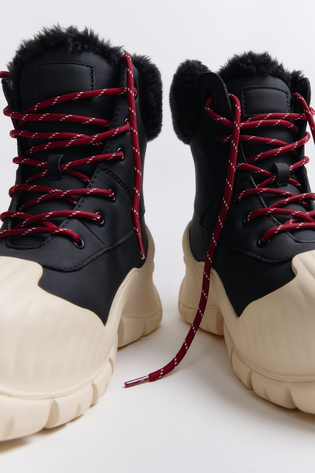 Ботинки зимние с теплой подкладкой - цвет черный - 5