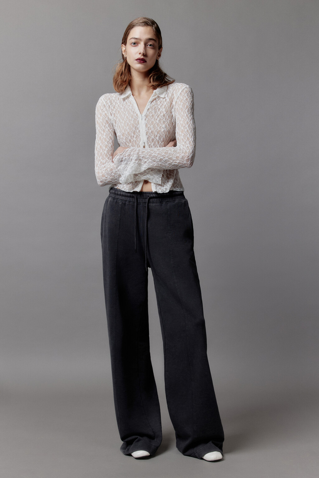 Брюки широкие трикотажные из футера - цвет серый - 4