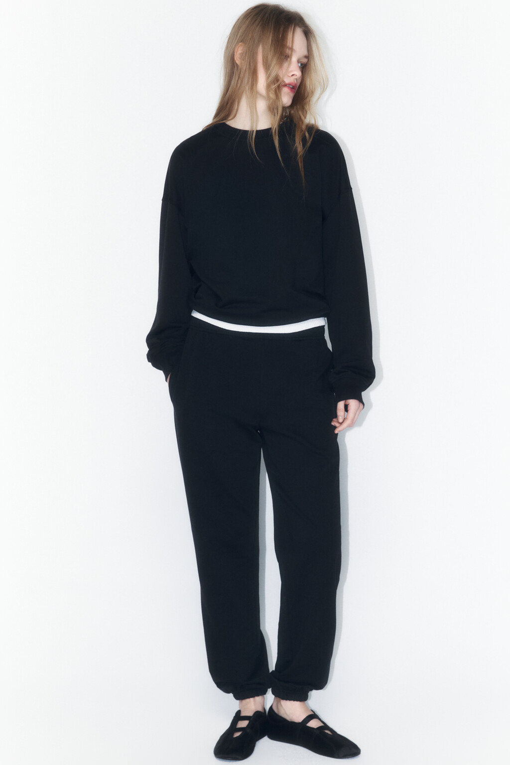 Брюки-джоггеры базовые из хлопкового футера - цвет черный - 1