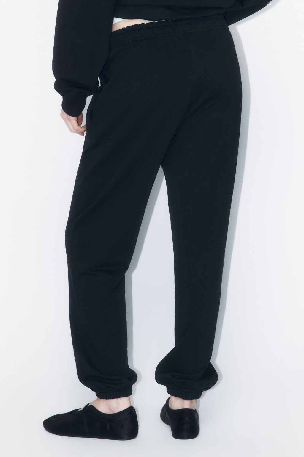 Брюки-джоггеры базовые из хлопкового футера - цвет черный - 3