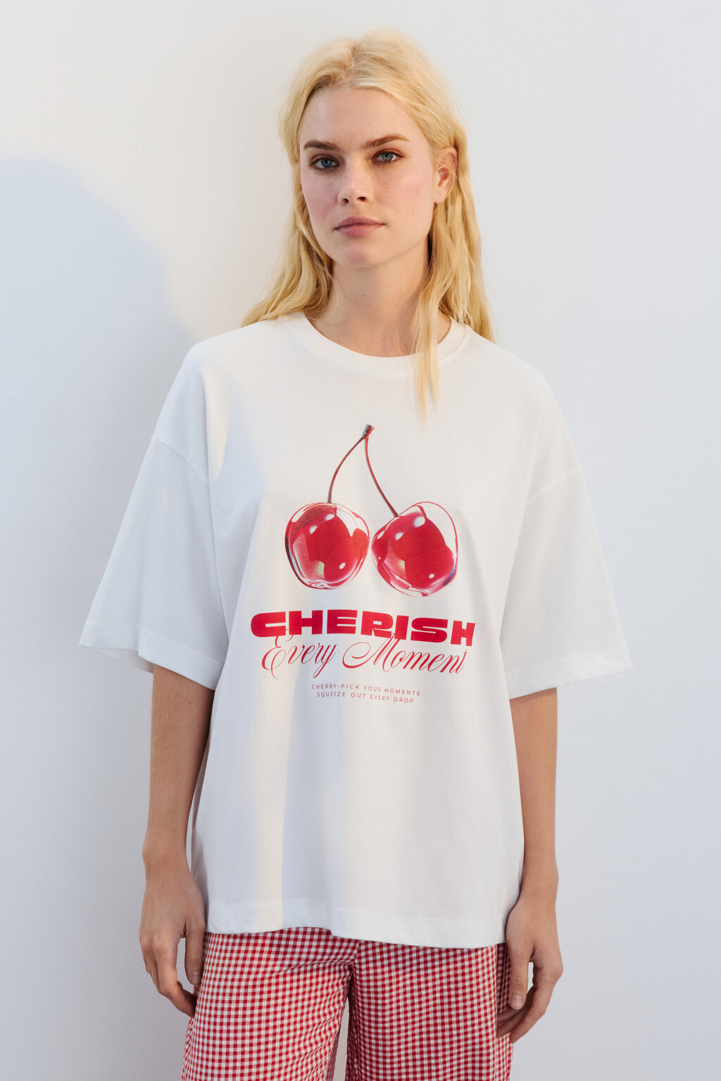 Футболка прямая хлопковая с принтом - цвет белый - 2