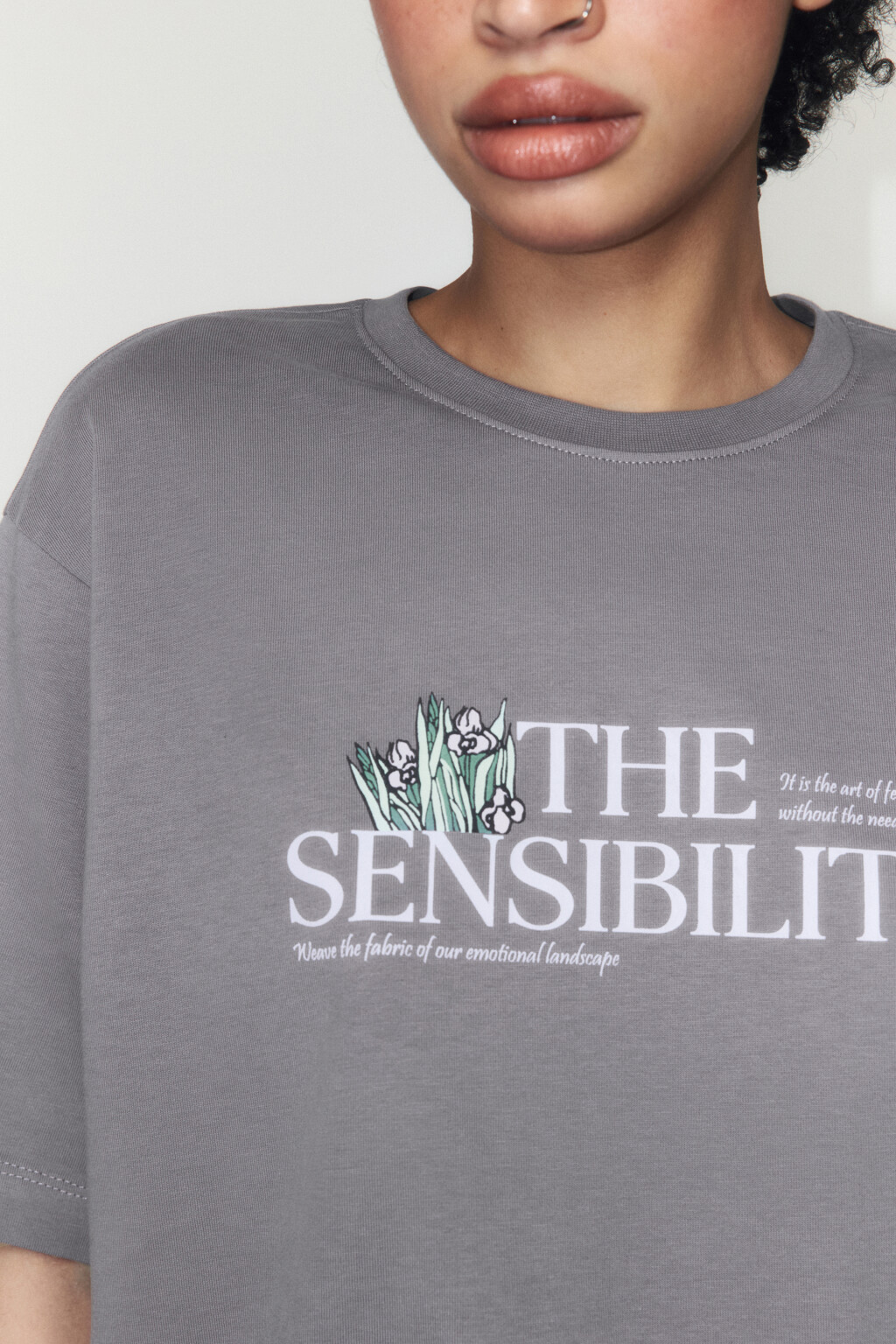 Футболка хлопковая с принтом в стиле таро - цвет серый - 5