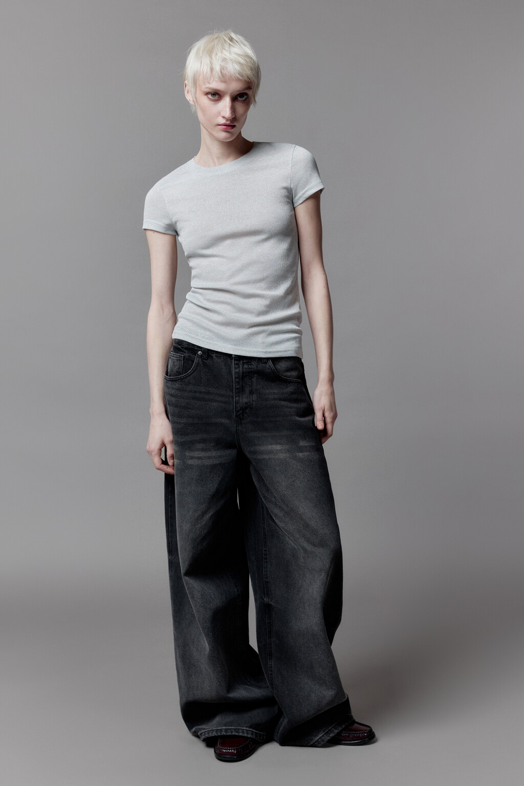 Футболка облегающая блестящая с люрексом - цвет серый - 5