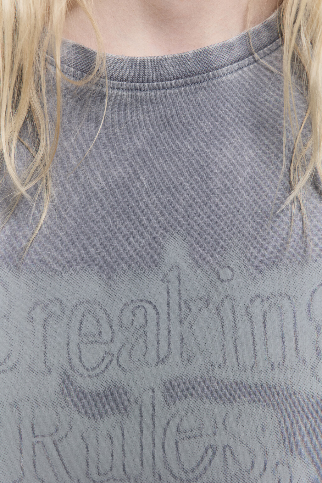 Футболка с вареным эффектом и принтом - цвет белый - 6