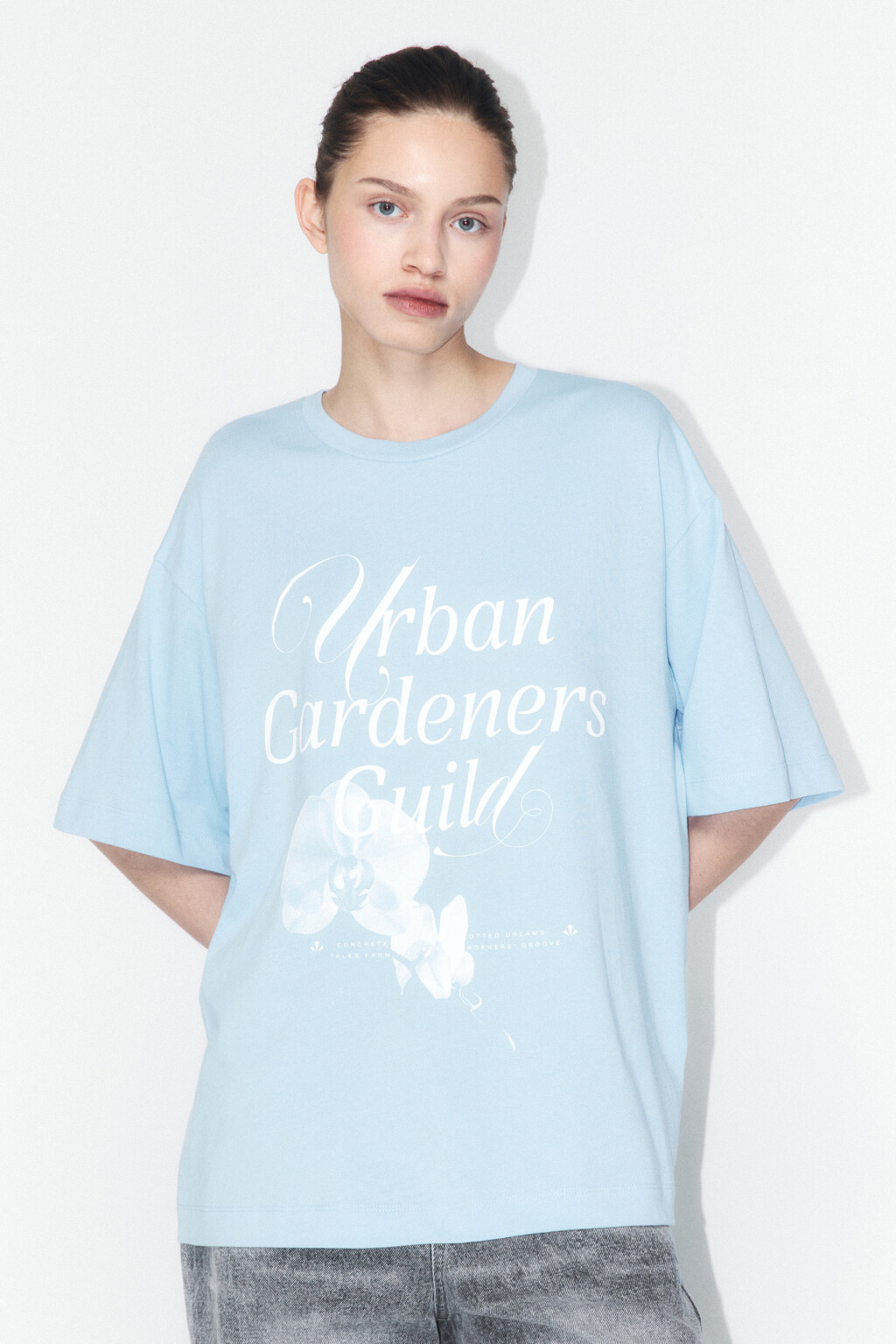 Футболка прямая хлопковая с принтом-надписью - цвет голубой - 4