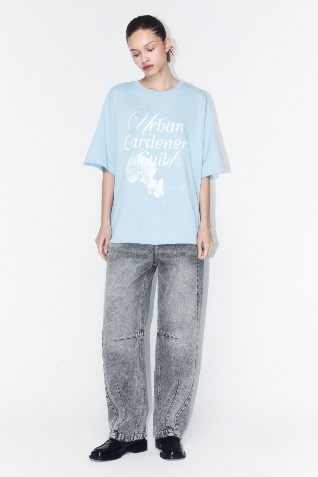 Футболка прямая хлопковая с принтом-надписью - цвет голубой - 6