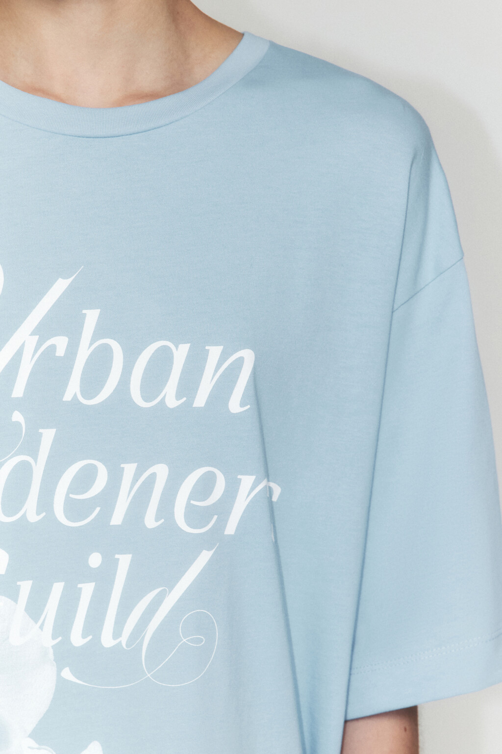 Футболка прямая хлопковая с принтом-надписью - цвет голубой - 8