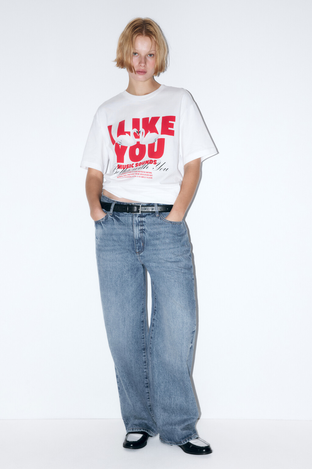 Футболка хлопковая с рисунком и надписью - цвет белый - 4