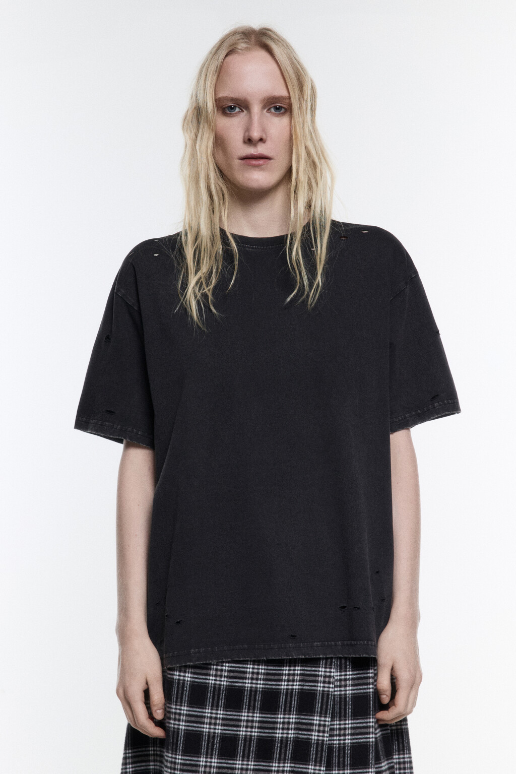 Футболка хлопковая с состаренным эффектом - цвет серый - 2