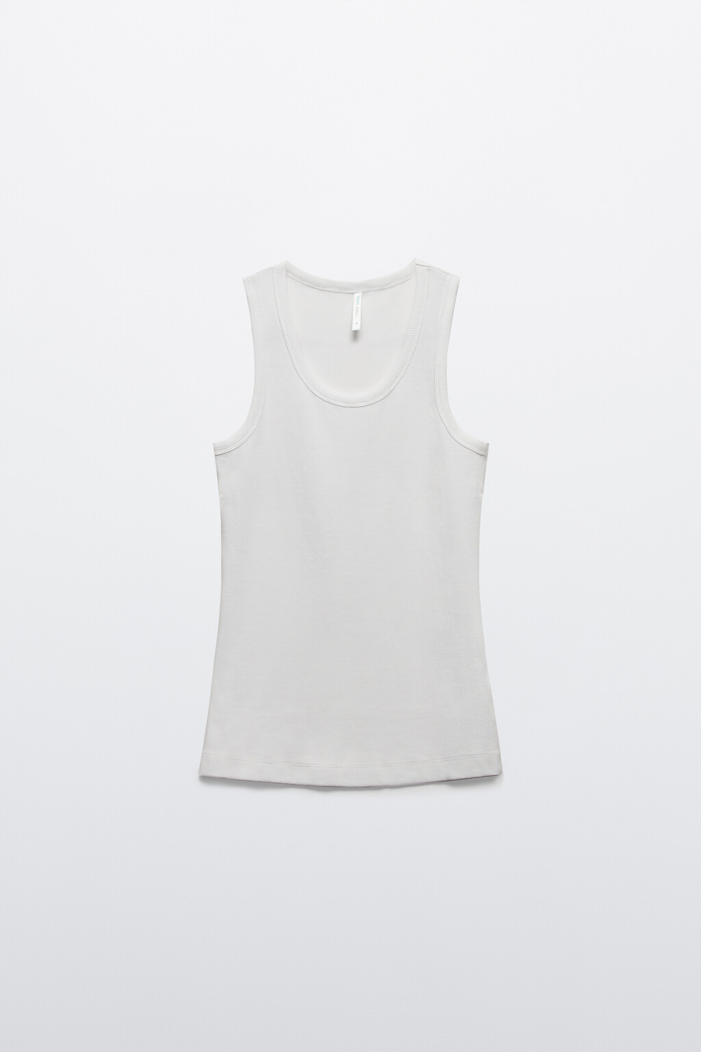 Майка в рубчик на широких бретелях - цвет белый - 9