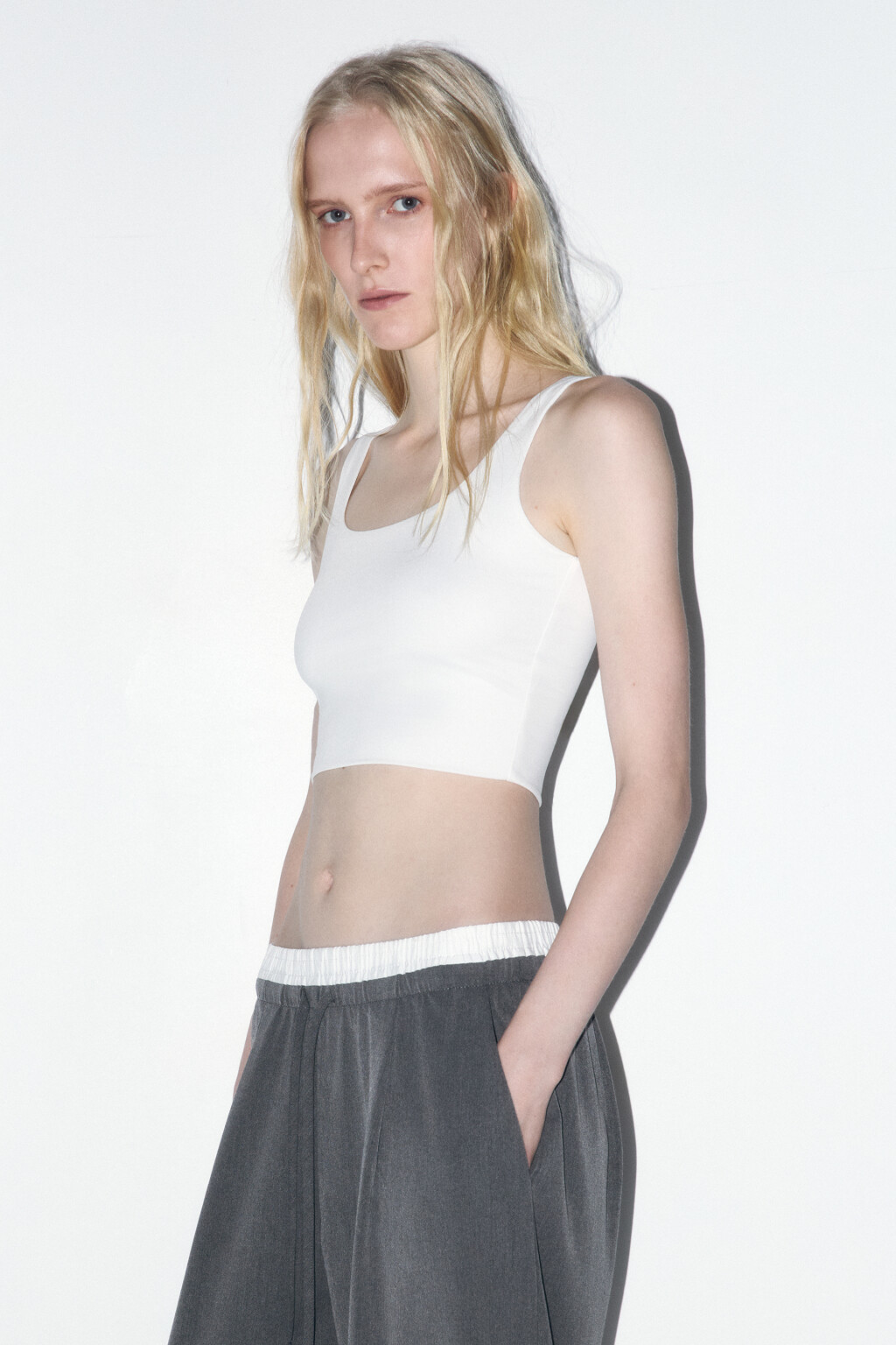 Топ-майка облегающий с вырезом-каре - цвет белый - 4